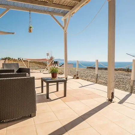 Mata's Sea House * Lachania