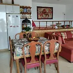 Mata's Sea House לקניה