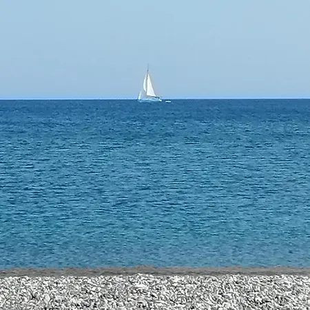Mata's Sea House