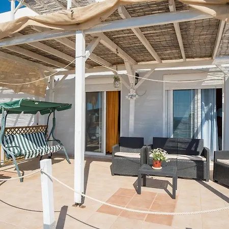 Mata's Sea House