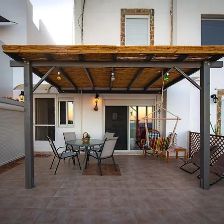 Mata's Sea House Nyaraló *