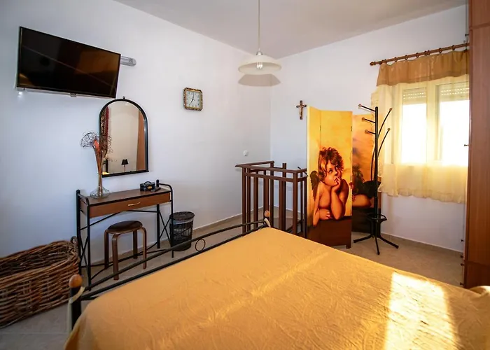 Mata's Sea House * Lakhania