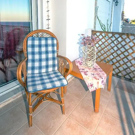 Mata's Sea House * Lachania