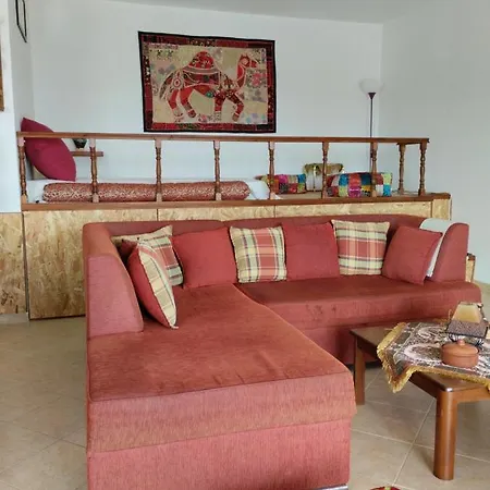 Mata's Sea House * Lakhania